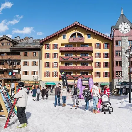 Arc 1950 Le Village